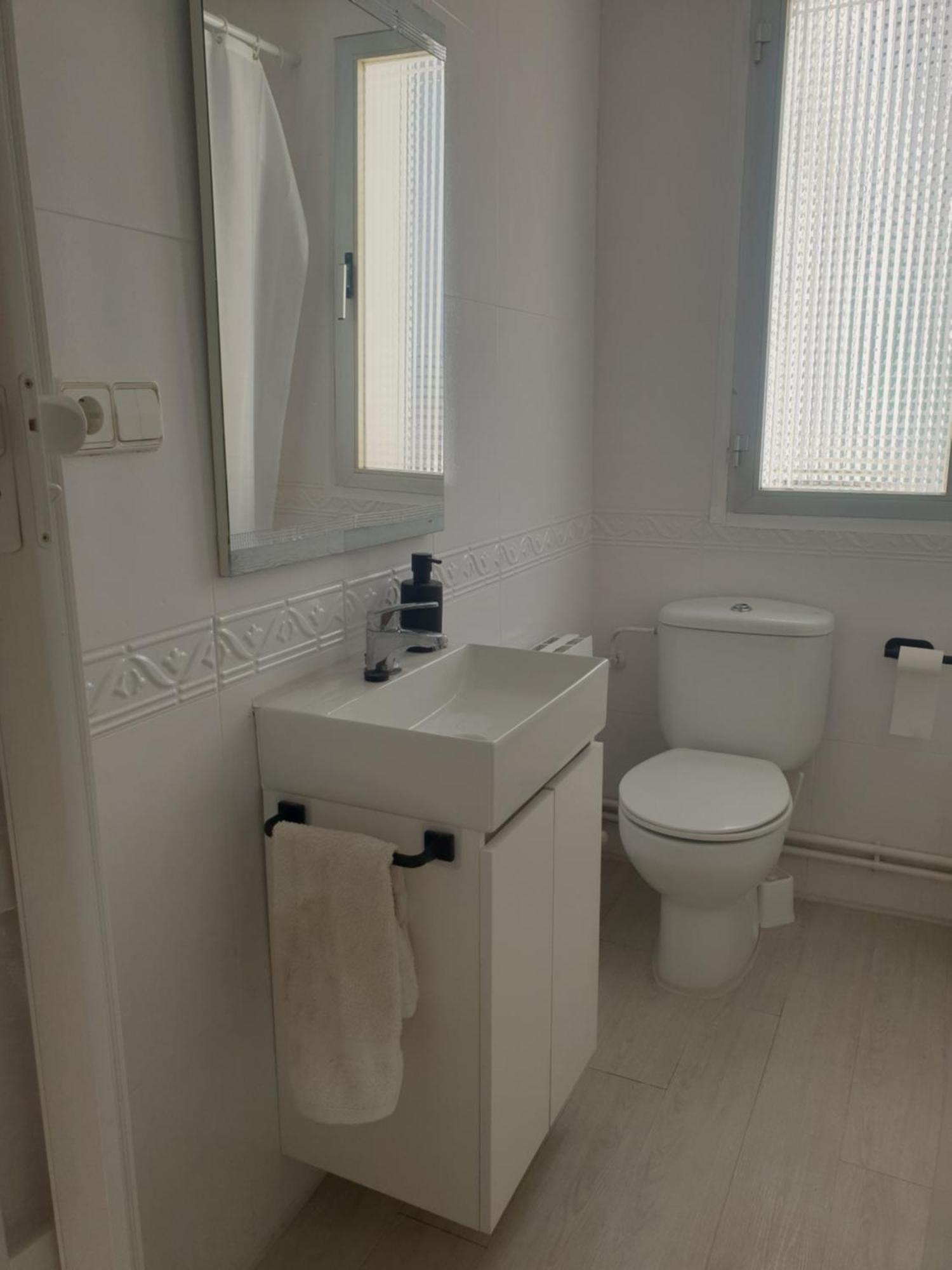 Apartamento Eguzkilore. Logrono Luaran gambar